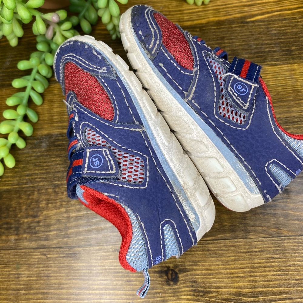 Stride Rite sneakers - Picture 2 of 5